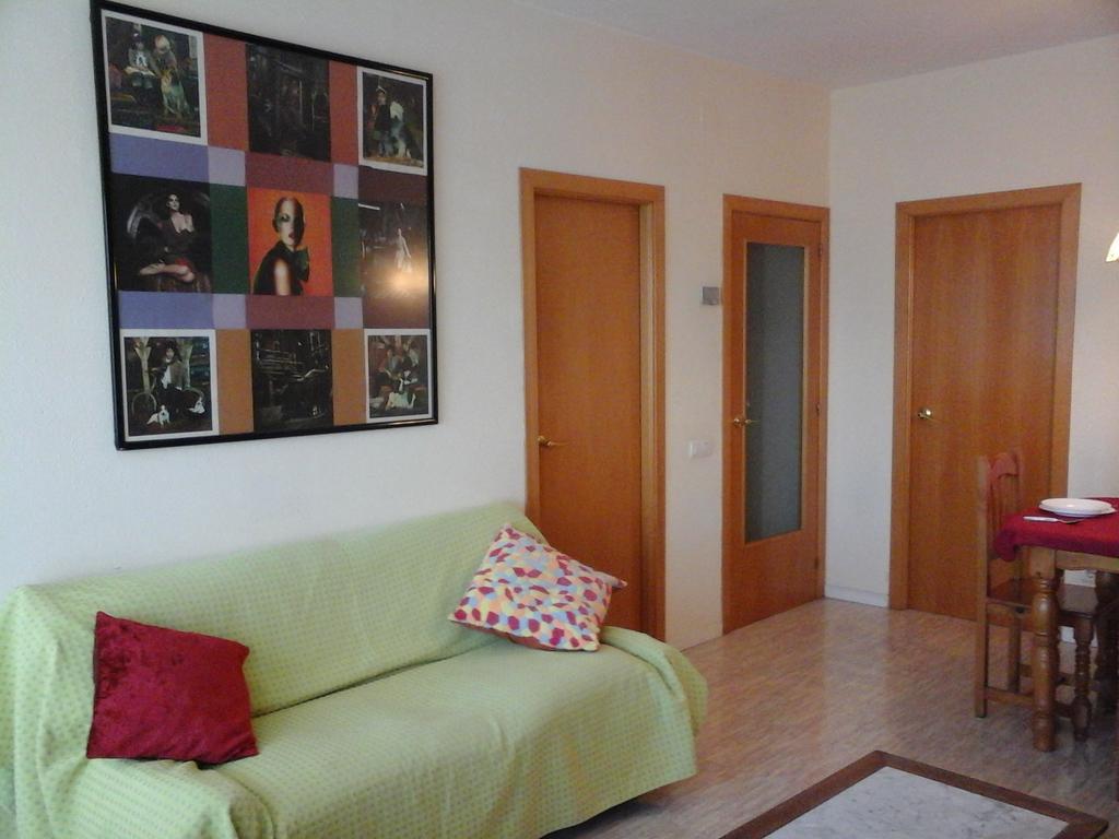 Apartament Fira L'Hospitalet de Llobregat Quarto foto